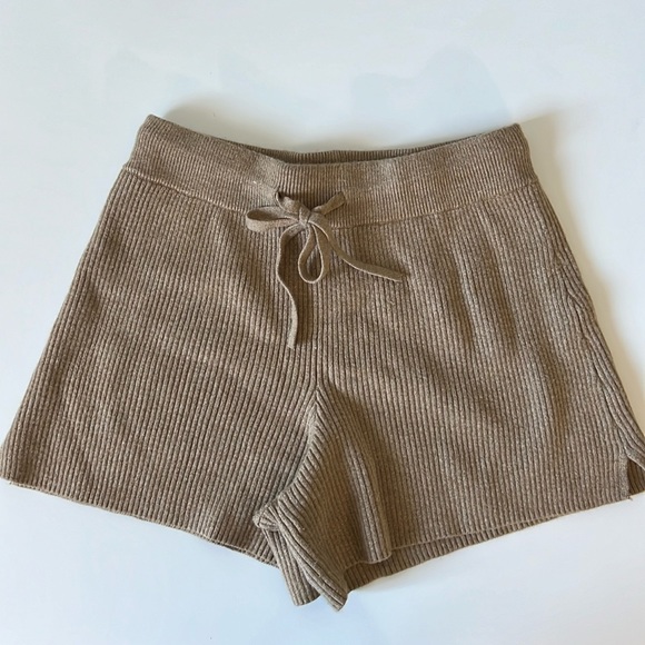 Abercrombie Knit Shorts - Size XS - Picture 1 of 8